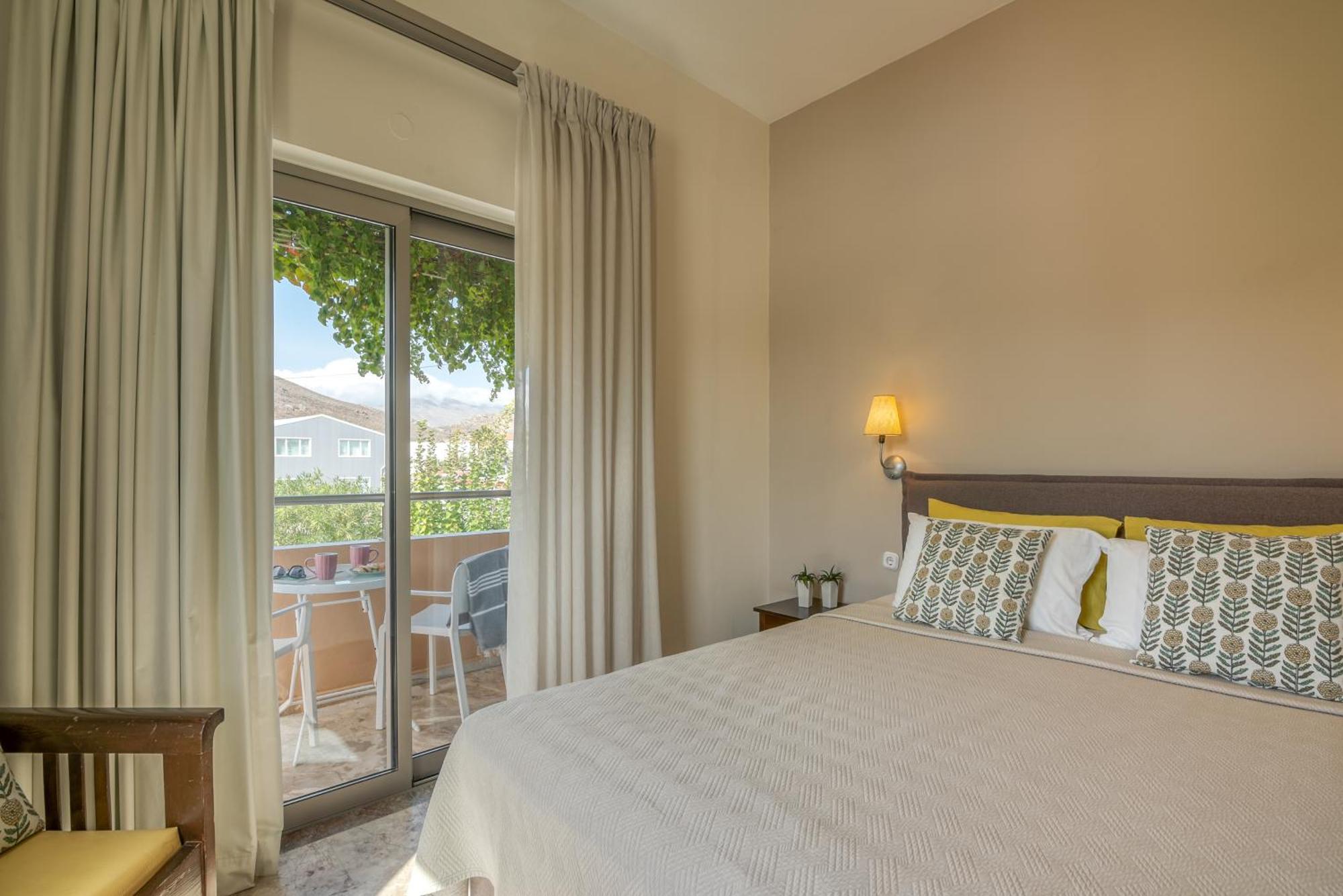 קיסאמוס Hotel Peli מראה חיצוני תמונה